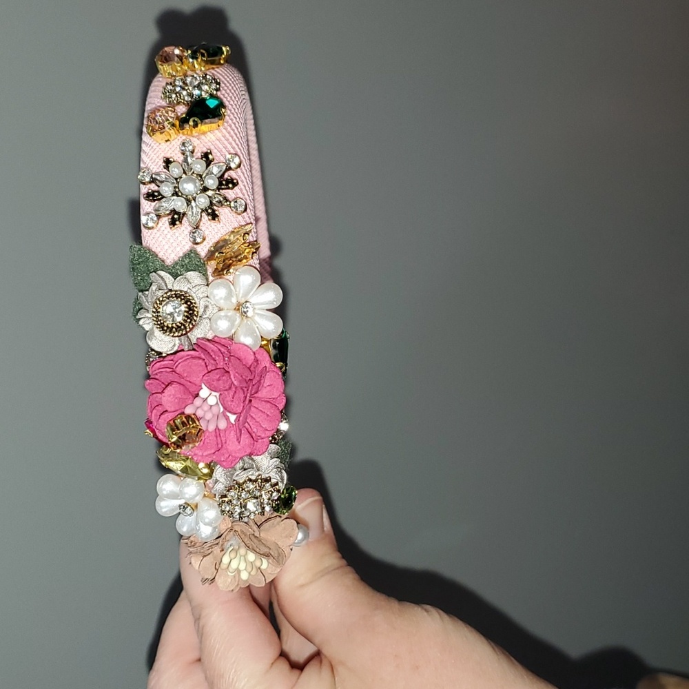 New handmade boutique luxury rhinestone floral fancy mid-wide flexible headband - Picture 4 of 8